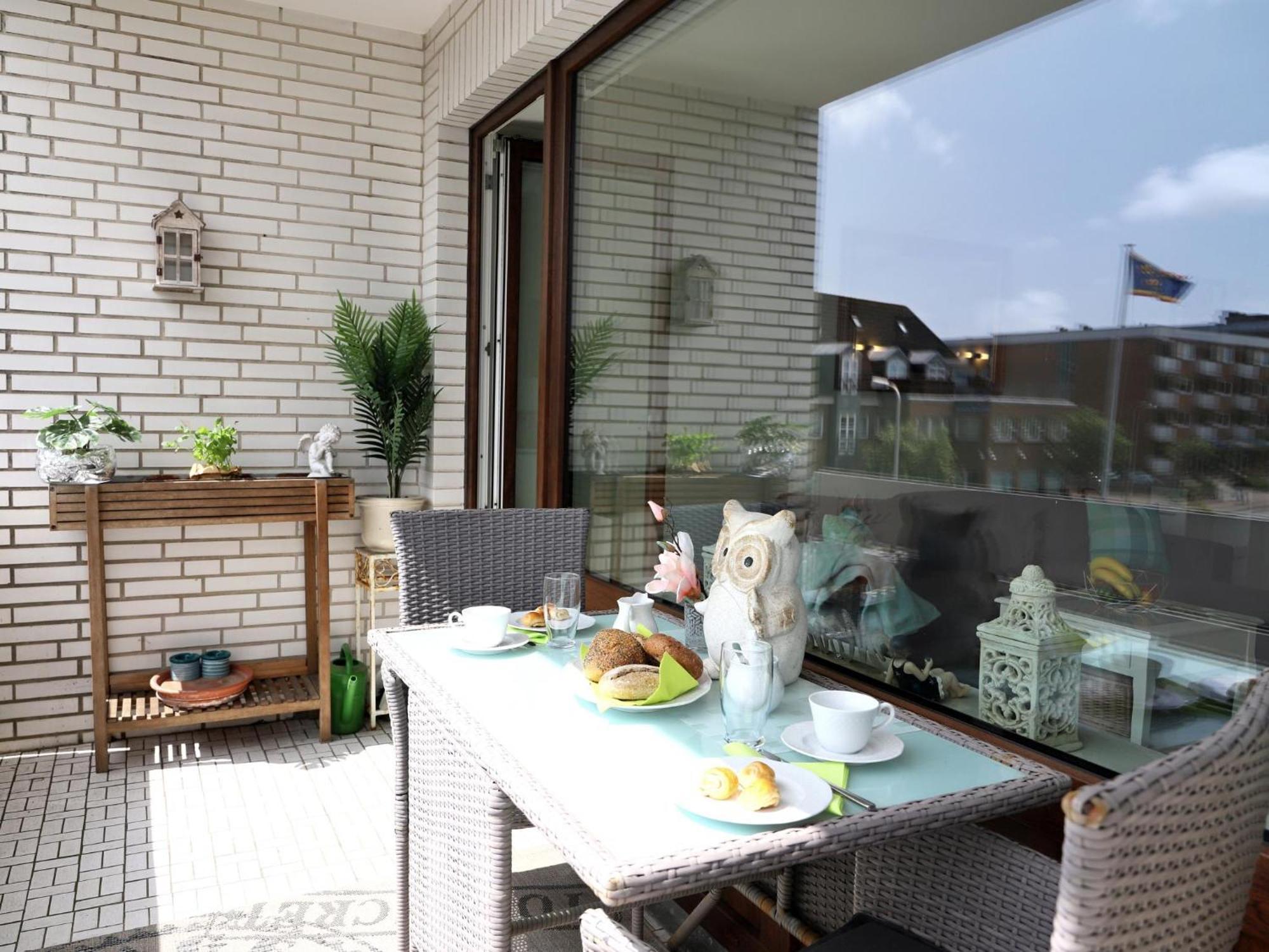 Moderne 2 Zimmerwohnung Mit Grosszuegigem Suedbalkon In Der Ersten Etage Westerland Exterior foto